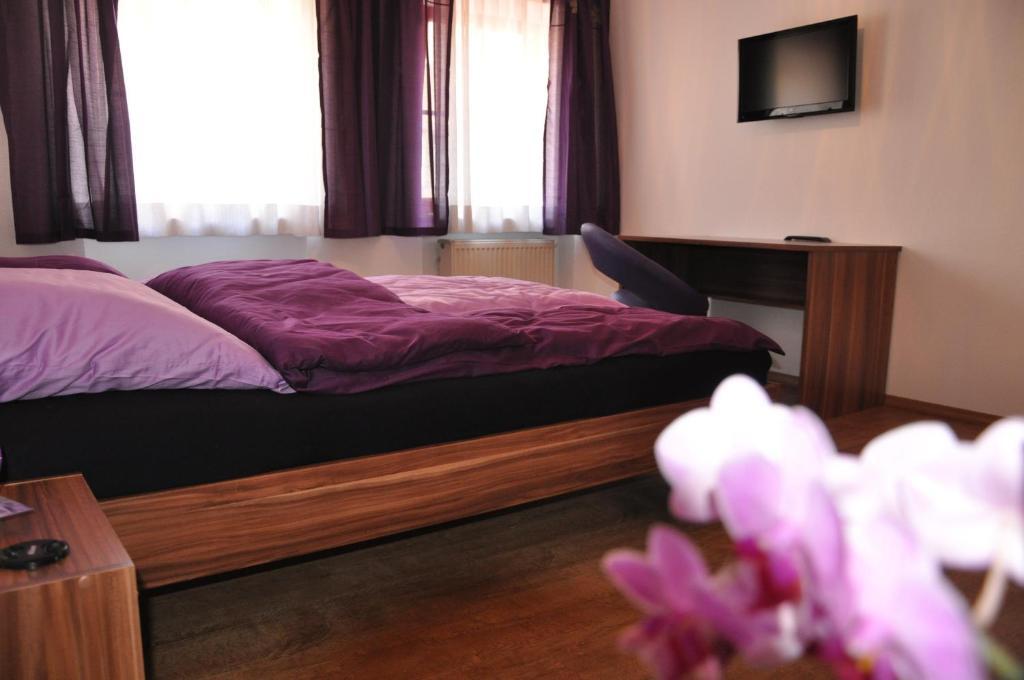 Gaestezimmer Michelangelo Rothenburg ob der Tauber Kamer foto
